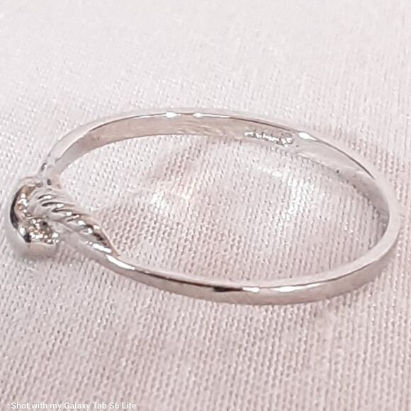 18K Rolled Gold Plated Ring Dainty Heart Design Simple Band Elegant Delicate - Picture 5 of 9